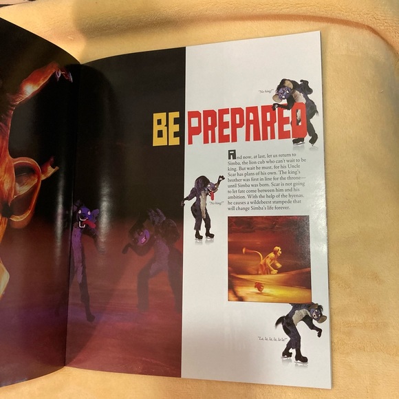 Disney On Ice Jungle Adventures program - Picture 5 of 13